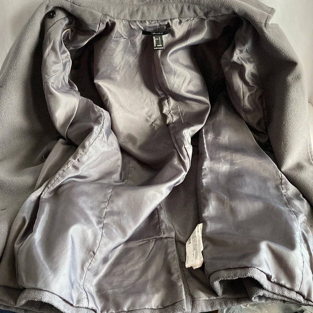 Forever 21 Gray Pea Coat Size Large - Picture 6 of 12